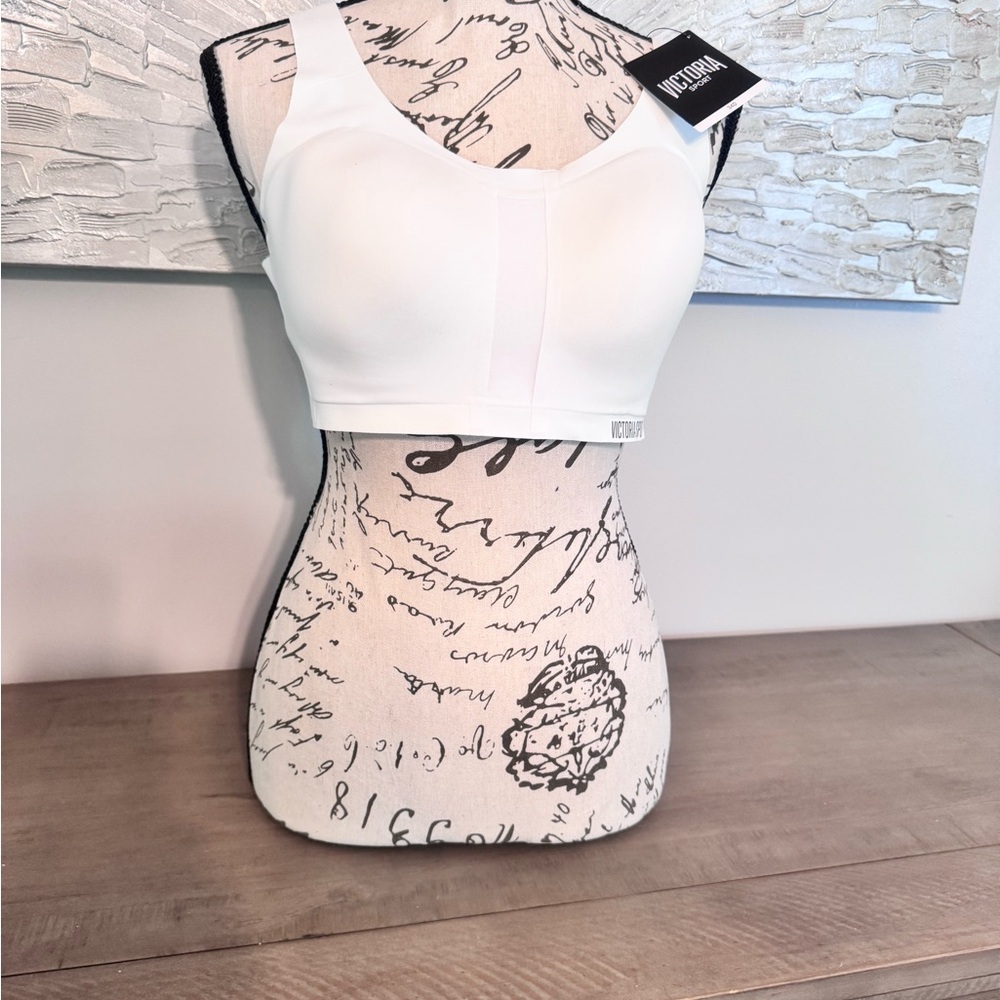 Victoria's Secret Angel Max Ivory Sports Bra